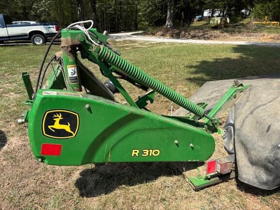 Image of John Deere R310 equipment image 4
