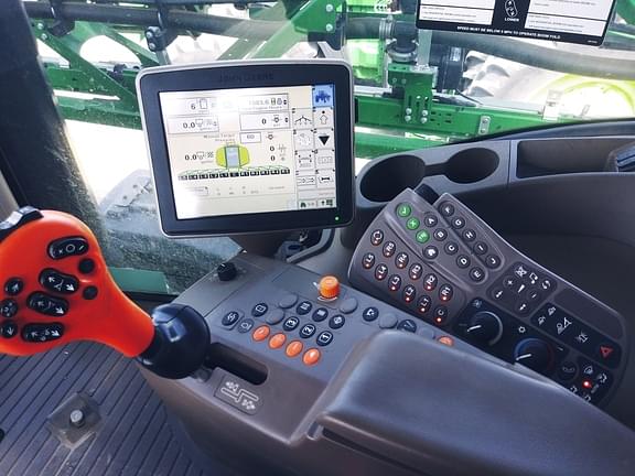 Main image John Deere R4030 13
