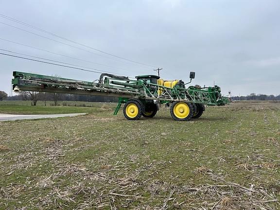 Image of John Deere R4030 equipment image 4