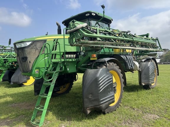 2015 John Deere R4030 Equipment Image0