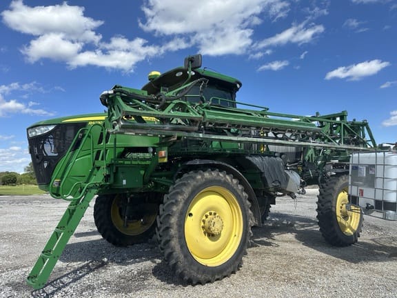 2015 John Deere R4030 Equipment Image0