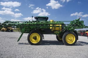 2015 John Deere R4030 Image