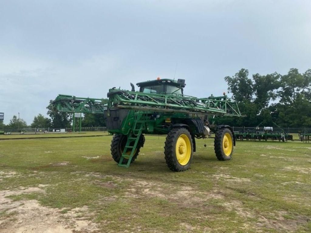 Main image John Deere R4030