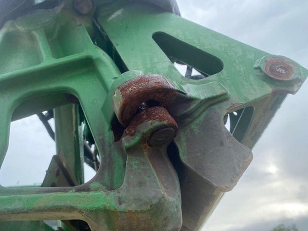 Main image John Deere R4030 17