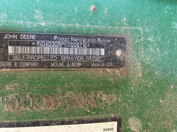 Image of John Deere R4030 equipment image 1