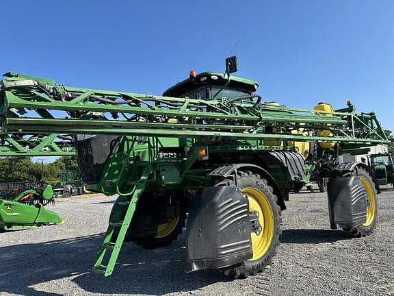 Image of John Deere R4030 Primary image