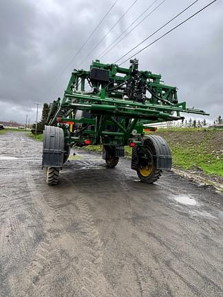 Image of John Deere R4030 equipment image 2