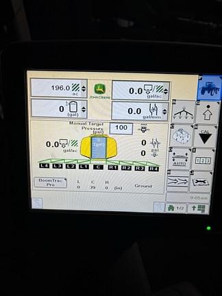 Image of John Deere R4030 equipment image 3