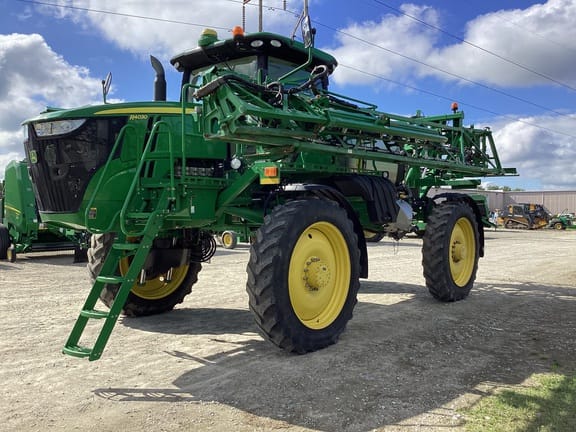 Main image John Deere R4030