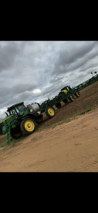 Image of John Deere R4030 equipment image 1