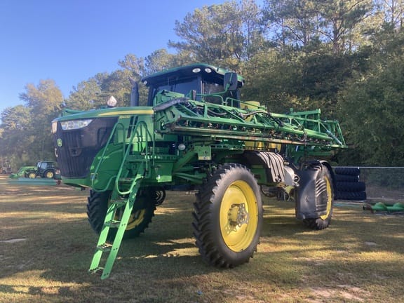 Main image John Deere R4030