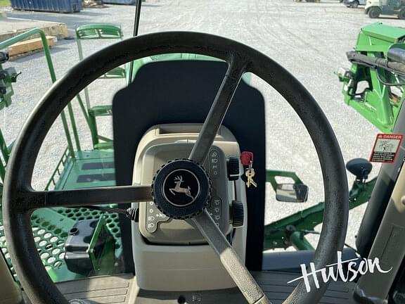 Image of John Deere R4030 equipment image 4