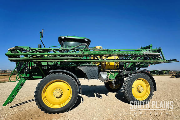 Image of John Deere R4030 Primary image