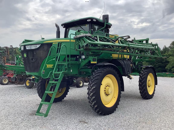 Image of John Deere R4030 equipment image 1