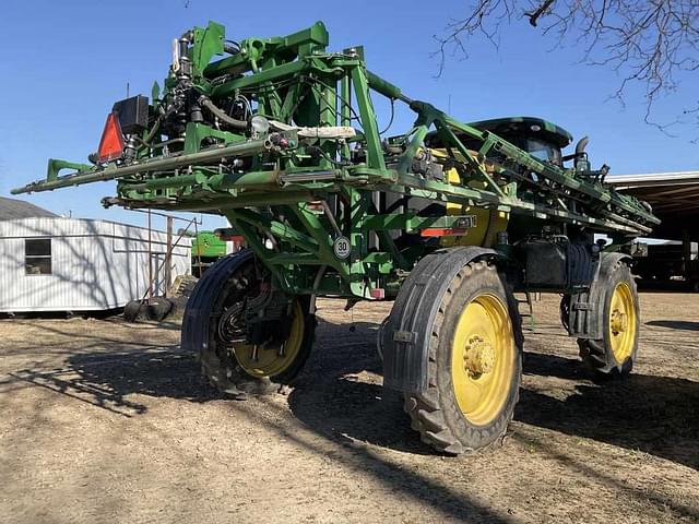 Image of John Deere R4030 equipment image 2