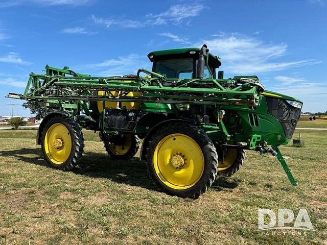 Image of John Deere R4030 equipment image 1