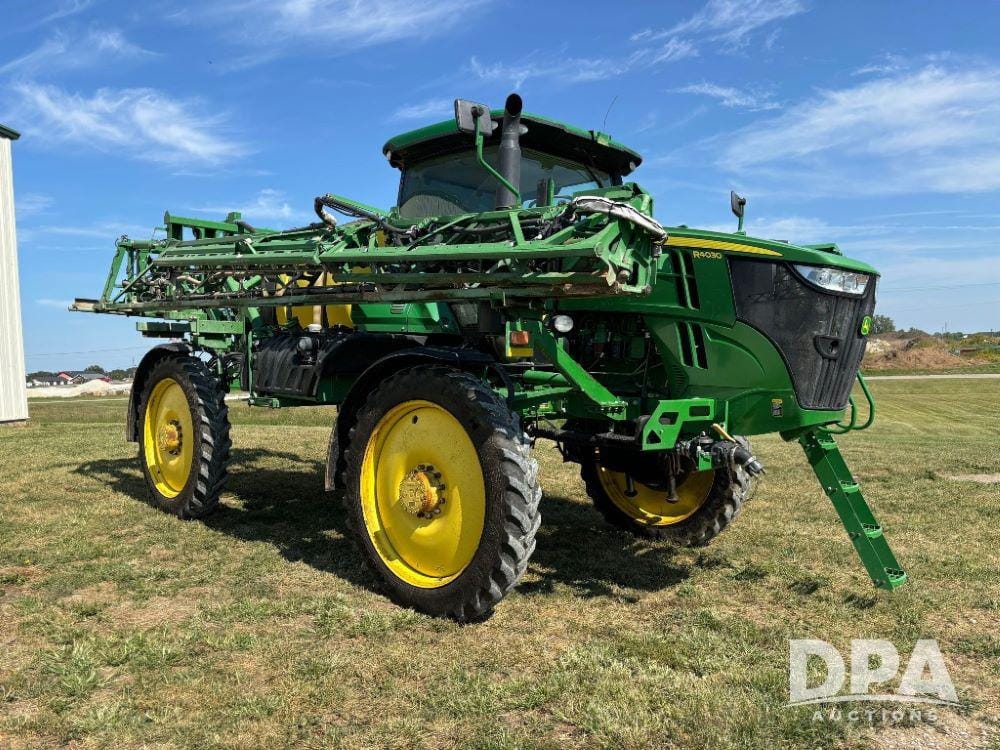 Main image John Deere R4030