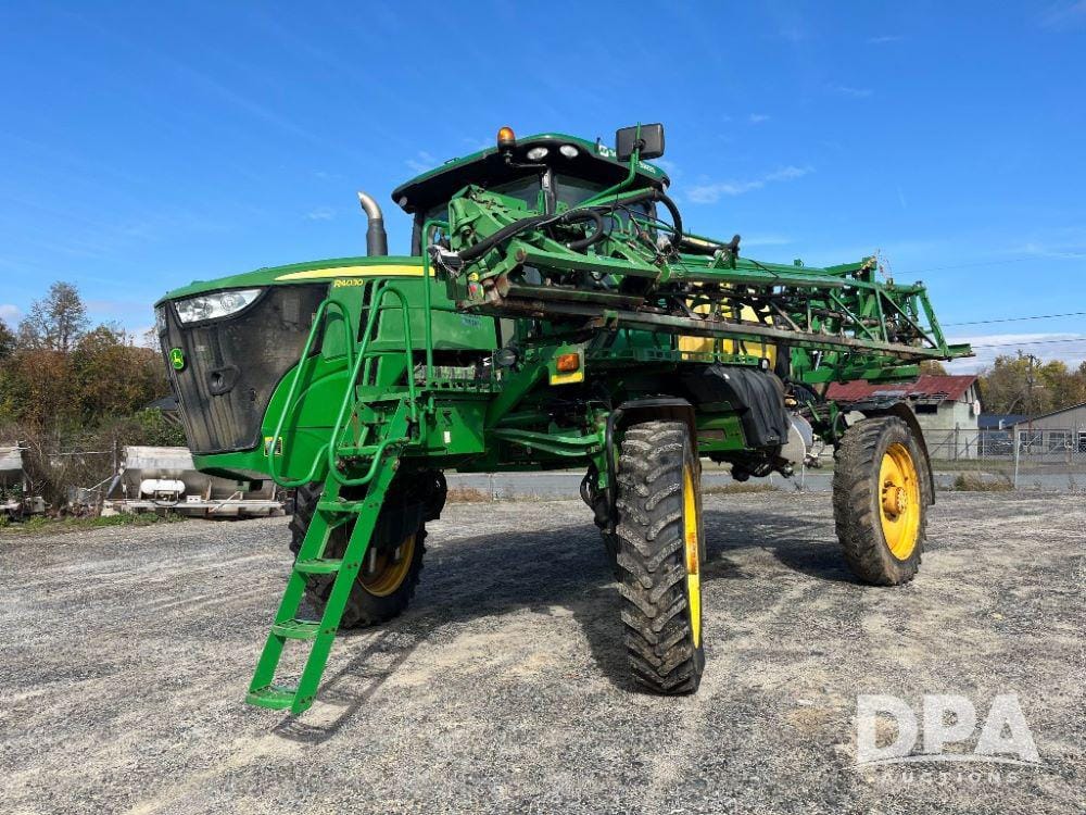 Main image John Deere R4030