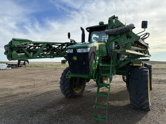 2015 John Deere R4038 Equipment Image0