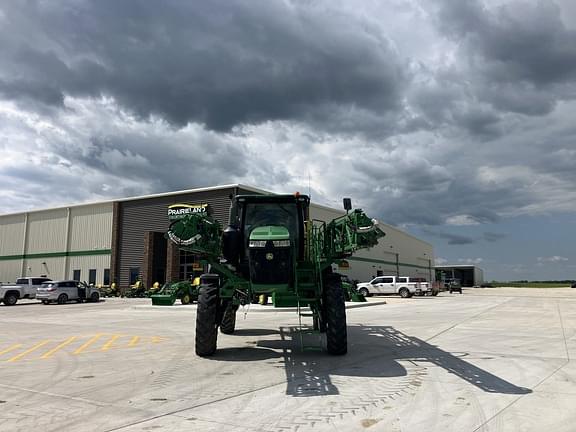 Image of John Deere R4038 equipment image 3