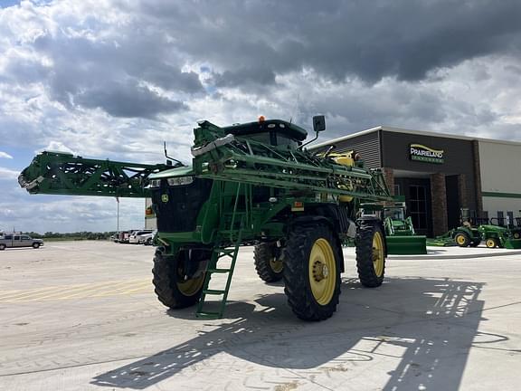 Image of John Deere R4038 equipment image 3