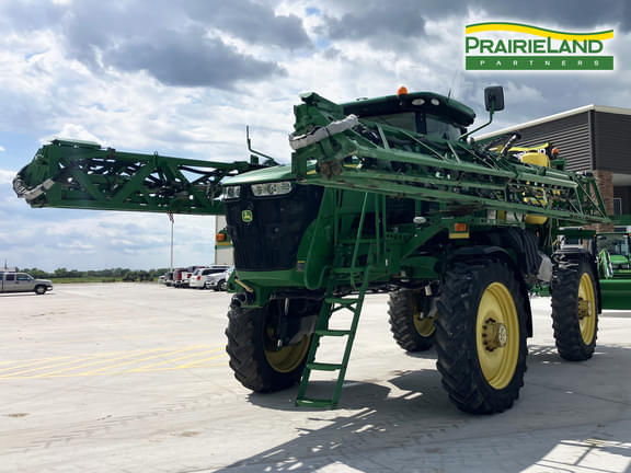 Image of John Deere R4038 equipment image 2