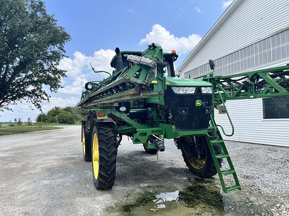 Image of John Deere R4038 equipment image 2