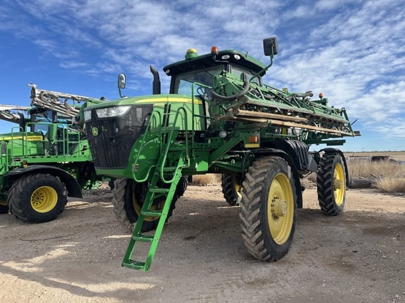 2015 John Deere R4038 Equipment Image0