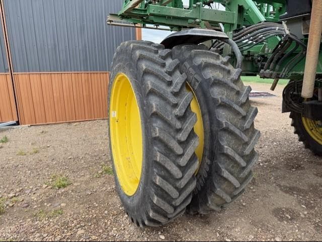 Image of John Deere R4038 equipment image 4