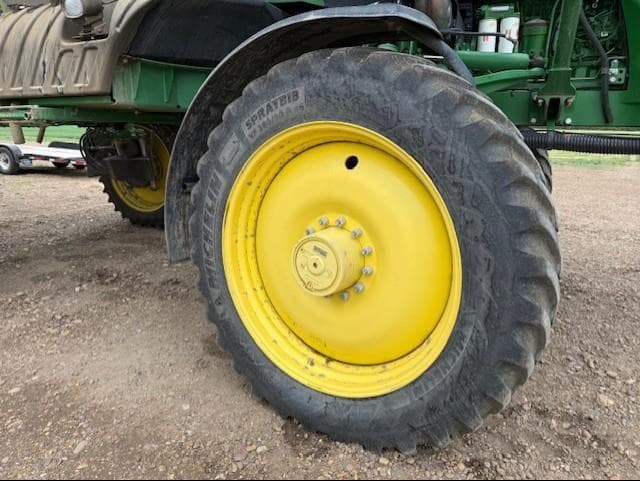 Image of John Deere R4038 equipment image 2