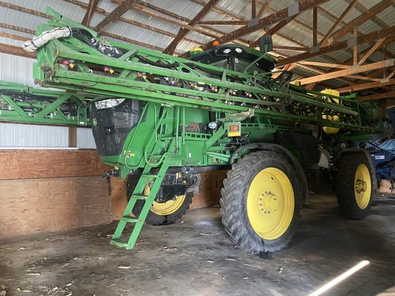 2015 John Deere R4038 Equipment Image0