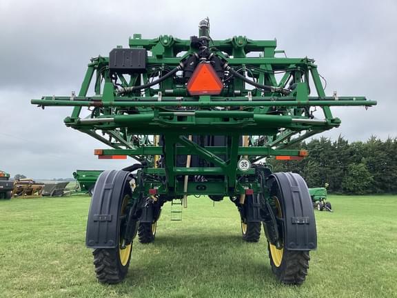 Image of John Deere R4038 equipment image 4