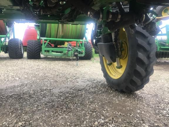 Image of John Deere R4038 equipment image 3