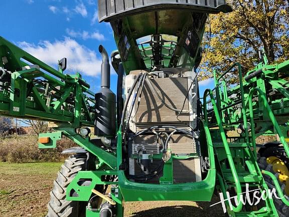 Image of John Deere R4038 equipment image 4