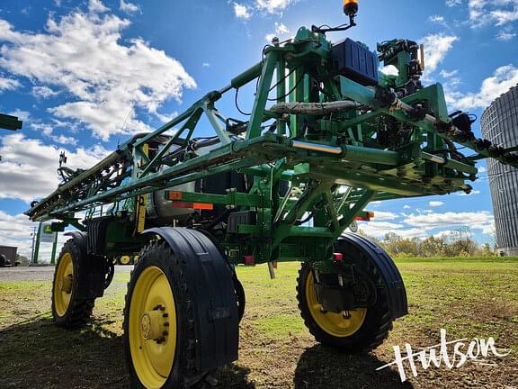 Image of John Deere R4038 equipment image 2