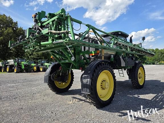 Image of John Deere R4038 equipment image 3