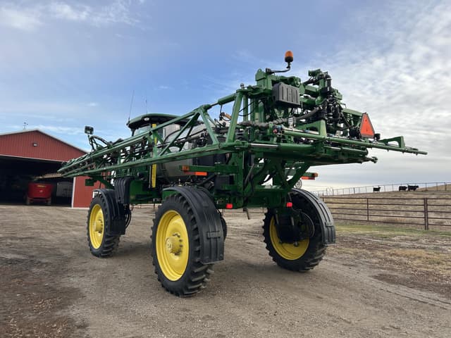 Image of John Deere R4038 equipment image 2