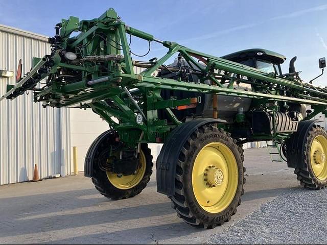 Image of John Deere R4038 equipment image 2