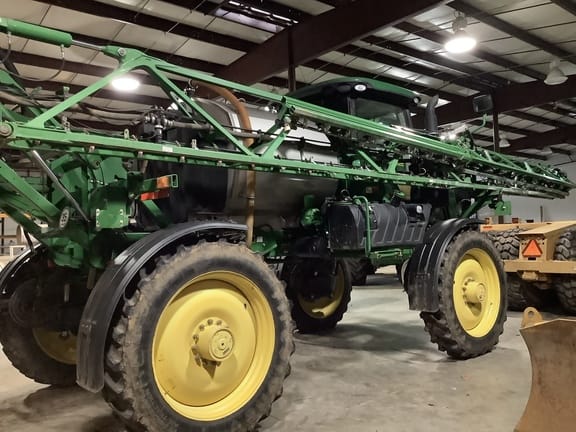 Main image John Deere R4038