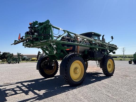 Image of John Deere R4038 equipment image 4