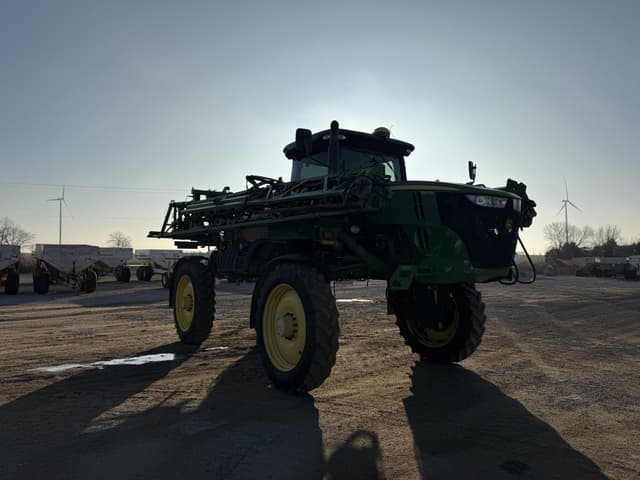 Image of John Deere R4038 equipment image 2