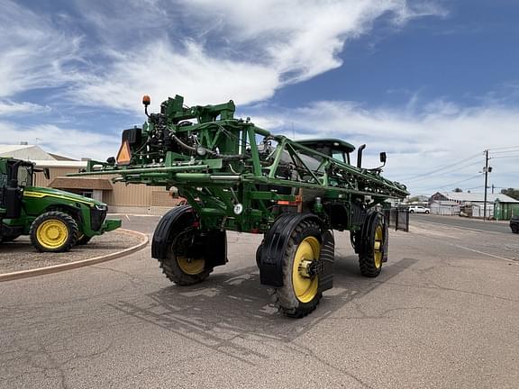 Image of John Deere R4038 equipment image 2