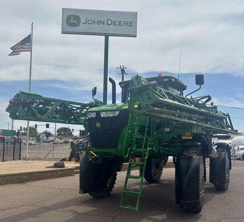 2015 John Deere R4038 Equipment Image0