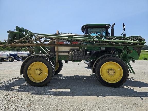 Image of John Deere R4038 equipment image 3