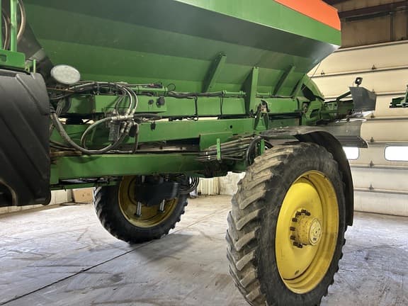 Image of John Deere R4038 equipment image 3