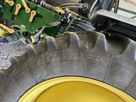 Image of John Deere R4038 equipment image 4