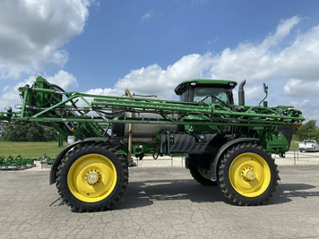 Main image John Deere R4038