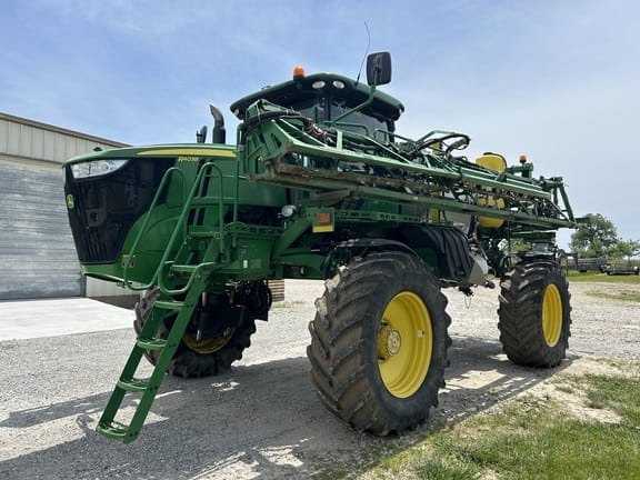 2015 John Deere R4038 Equipment Image0
