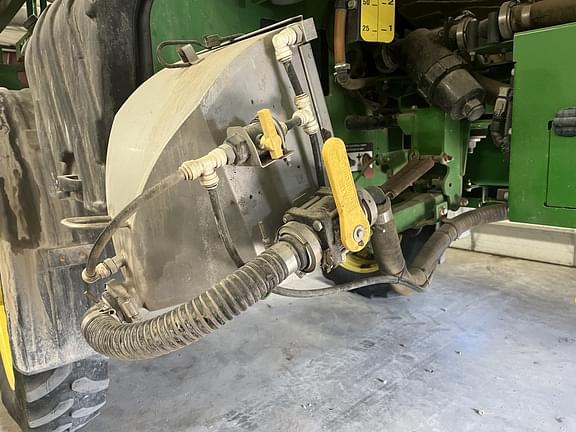 Image of John Deere R4038 equipment image 4