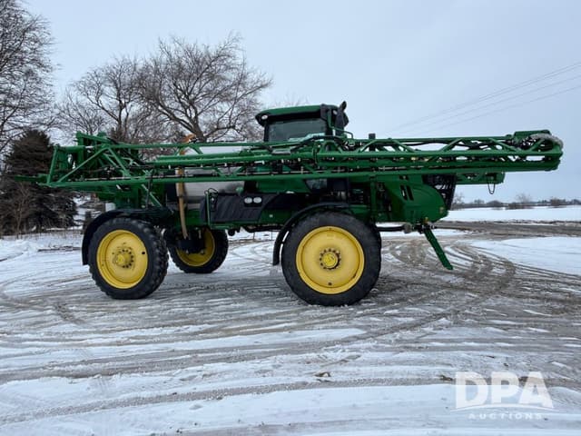 Image of John Deere R4038 equipment image 2